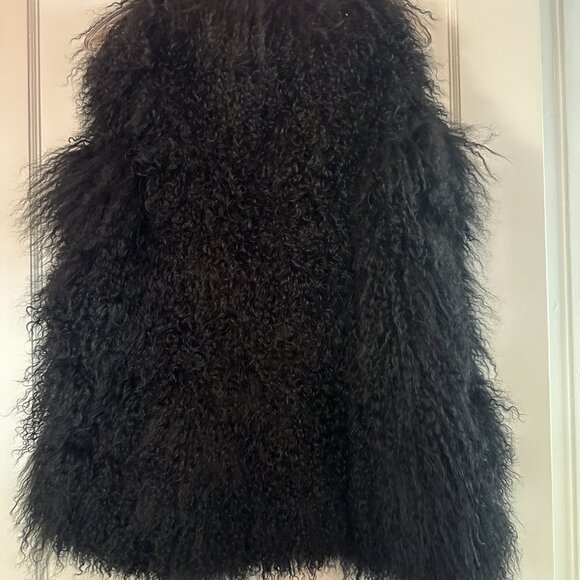 UGG MONGOLIAN SHEERLING VEST - Size S - Picture 5 of 5